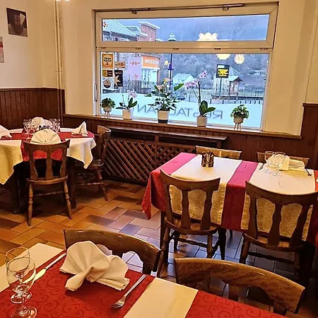 Hotel Logis Restaurant Le Franco Belge Montherme