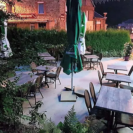 Hotel Logis Restaurant Le Franco Belge Montherme