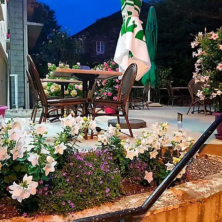 Logis Restaurant Le Franco Belge 2* Montherme