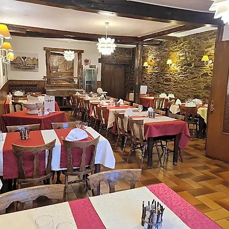 Logis Restaurant Le Franco Belge Montherme