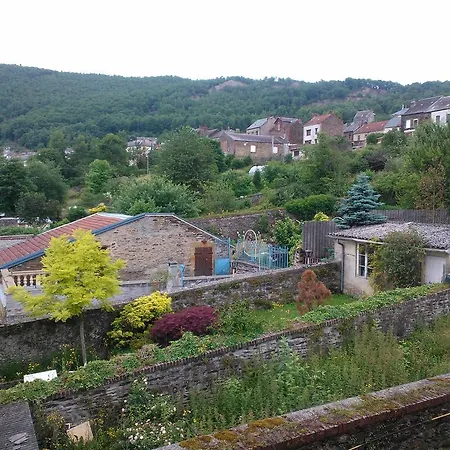 Отель Logis Restaurant Le Franco Belge Монтерме