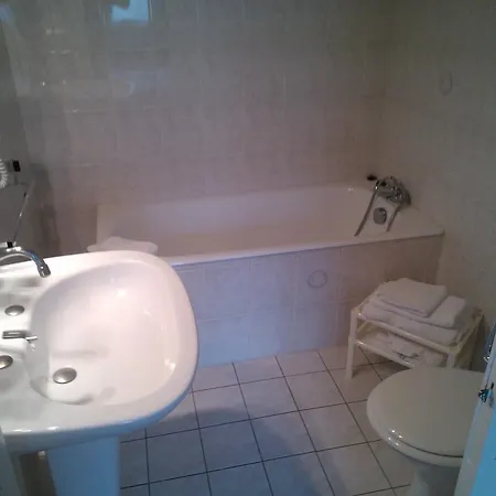 Logis Restaurant Le Franco Belge Монтерме