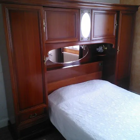 Hotel Logis Restaurant Le Franco Belge Montherme