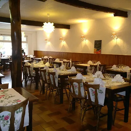 Logis Restaurant Le Franco Belge Отель