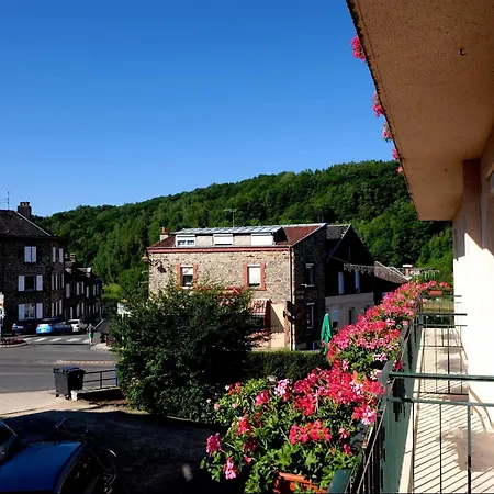 Logis Restaurant Le Franco Belge Hotell