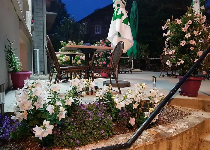 호텔 Logis Restaurant Le Franco Belge 2*